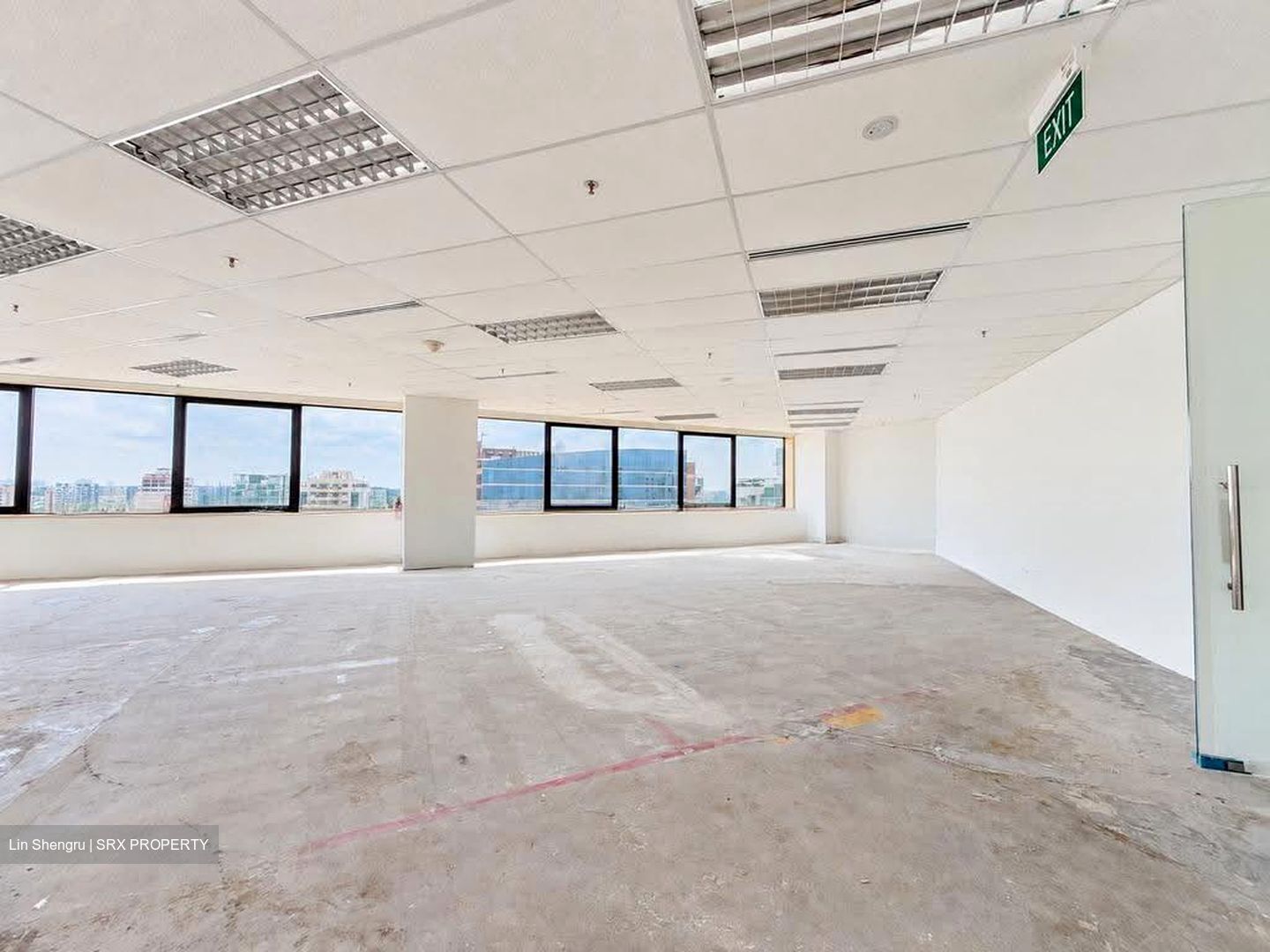 Parkway Parade (D15), Office #637315171